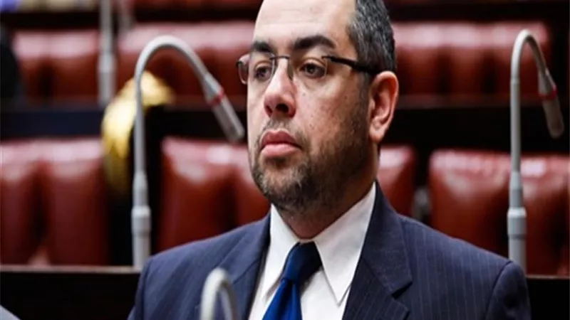 النائب محمد فؤاد يوجه عدد من الأسئلة حول صفقة الكمامات لوزارة التموين