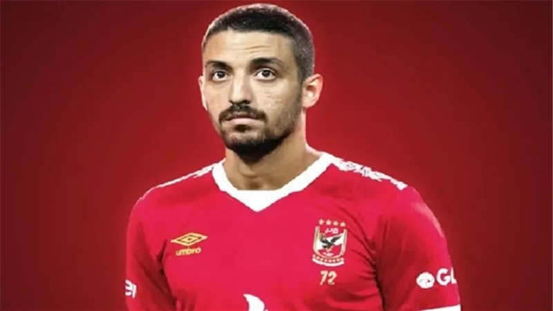 طاهر محمد طاهر يوجه رسالة هامة لجماهير الأهلى.. تعرف عليها