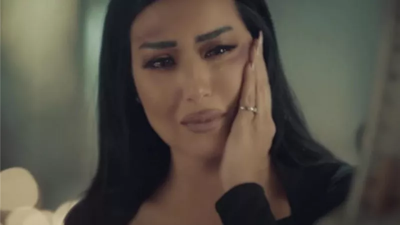 سمية الخشاب توجه رسالة للفتيات بسبب التحرش.. 