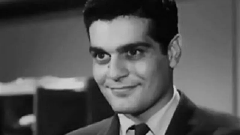 سر اعلان عمر الشريف إسلامه مرتين