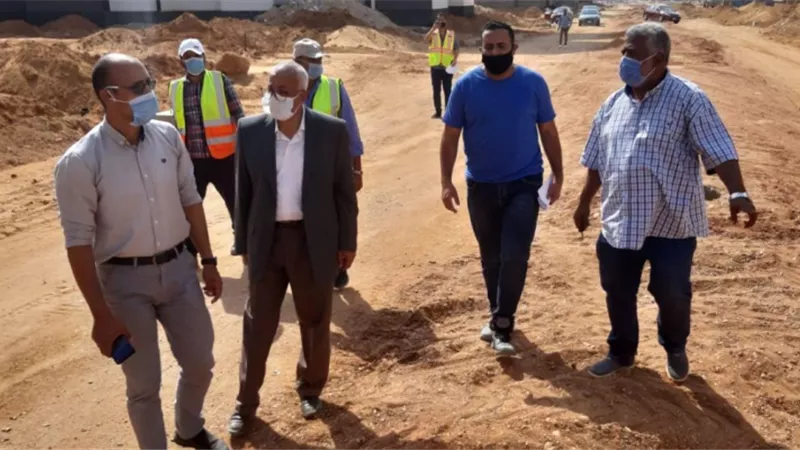 مساعد نائب رئيس هيئة المجتمعات العمرانية يتفقد مشروعات الإسكان والمرافق بمدينة الشروق
