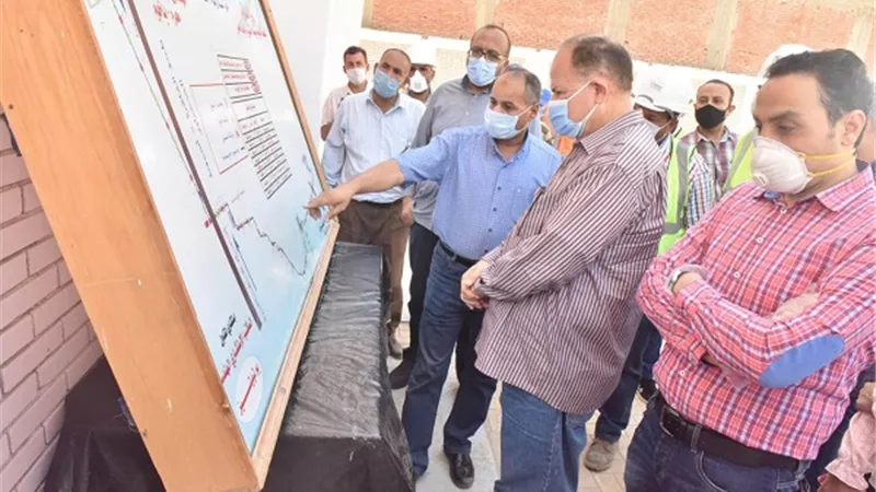 محافظ أسيوط يتفقد محطة مياه ديروط المرشحة بقرية شلش