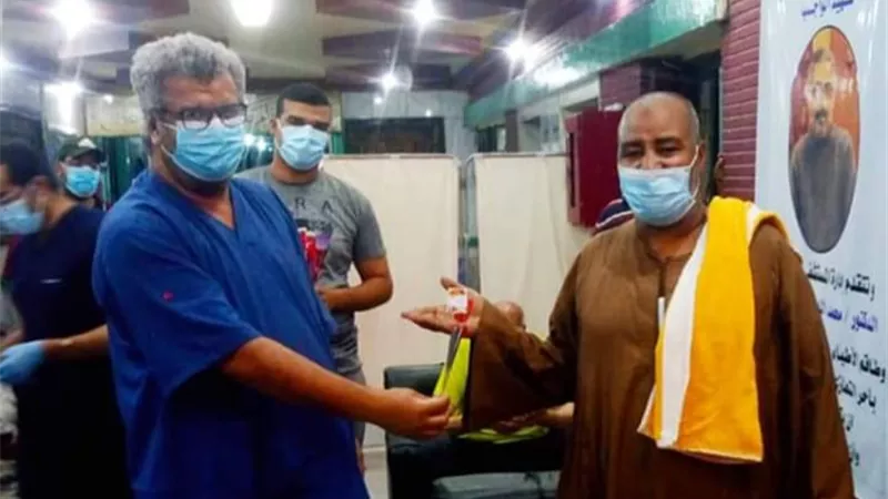 جميعهم كبار سن .. تعافى وخروج ١١ حالة كورونا من مستشفى قنا العام