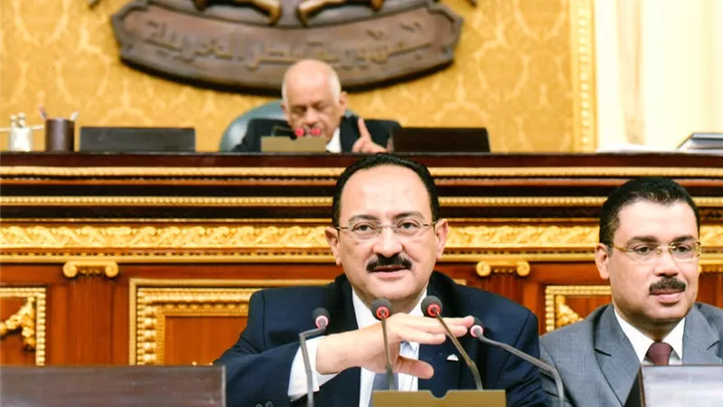 رئيس لجنة النقل والمواصلات: رصف طريق فينيسيا – القاصد – جنزور بتكلفة 20 مليون جنيه
