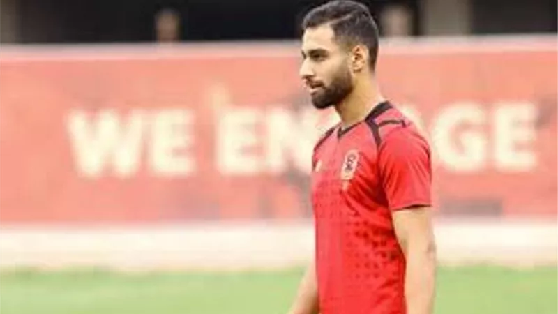 نجم الأهلي يقدم بلاغا ضد المتنمرين بابنته