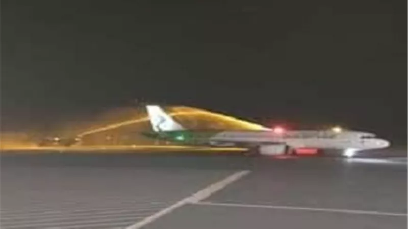 مطار أسيوط يستقبل أولى رحلات السلام أير القادمة من صلالة