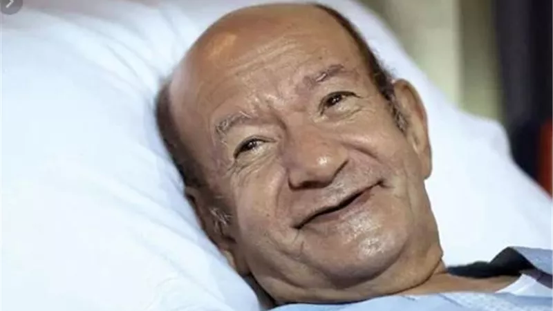 حقيقة تدهور الحالة الصحية للفنان لطفى لبيب