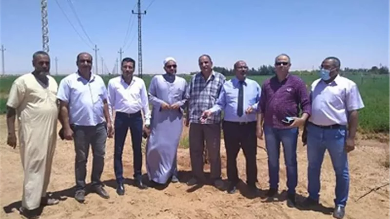 مدير التضامن يشيد بمشروعات شركاء التنمية لتوفير فرص عمل للاكثر احتياجا بالوادى الجديد.صور