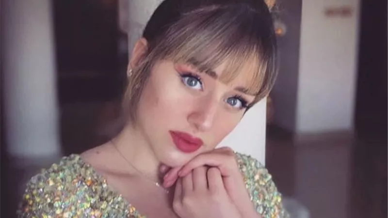 فرح الزاهد فى إطلالة أنيقة تشعل السوشيال ميديا.. شاهد