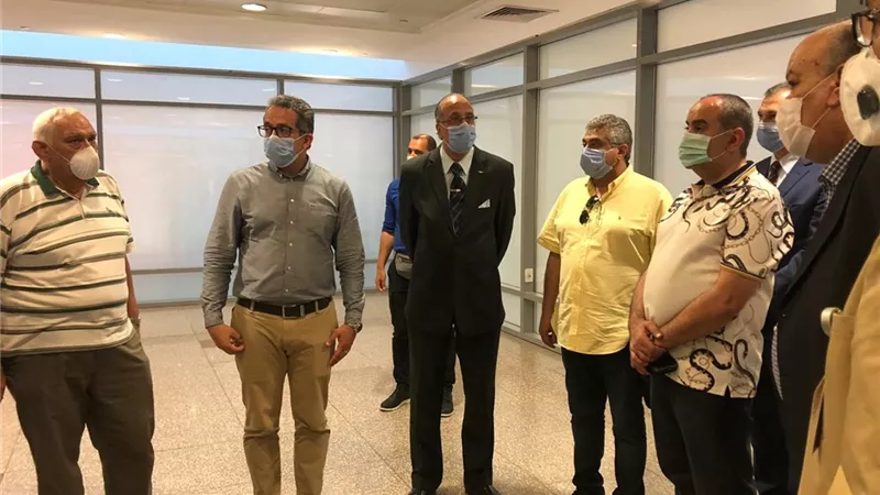 وزيرا الطيران والسياحة والآثار يتفقدان متحف مطار القاهرة الدولى تمهيداً لافتتاحه
