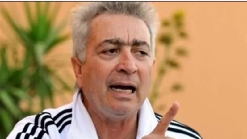 المدير الفني لانبي الاهلي لم يطلب ضم مدافع الفريق رسميا