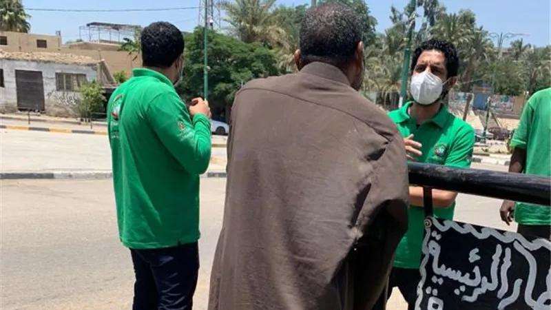 بعد 17 عاما بالشارع.. فريق اطفال وكبار بلامأوى ينقذ مسن وينقله لدار عقيلة السماع بالقاهرة