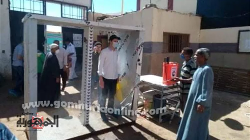 نقل 13 طالب وطالبة ثانوية عامة لمستشفيات سوهاج