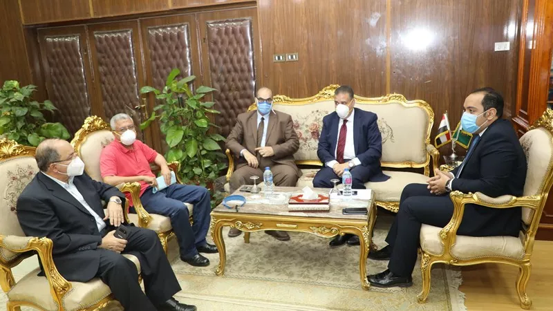 محافظ المنوفية يستقبل رئيس الهيئة العامة للمستشفيات والمعاهد التعليمية بمكتبه ويؤكد علي تقديم الدعم الكامل للمنظومة الصحية