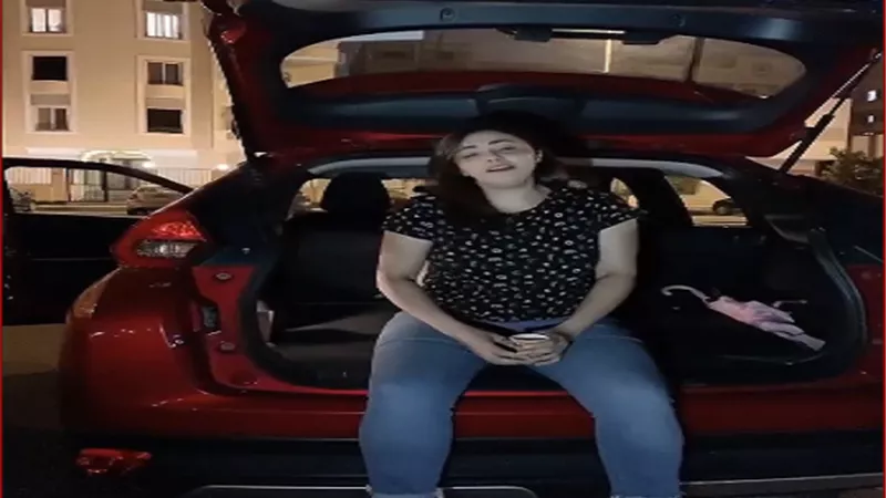 ياسمين نيازى تغنى 