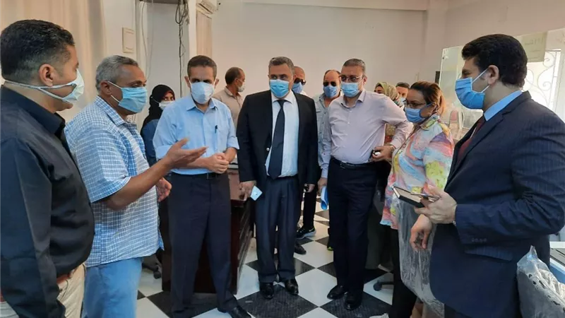 محافظ الغربية يقود حملة مكبرة بالسنطة ويشكل لجاناً مفاجئة للتفتيش يوميا..وعقوبات للمخالفين