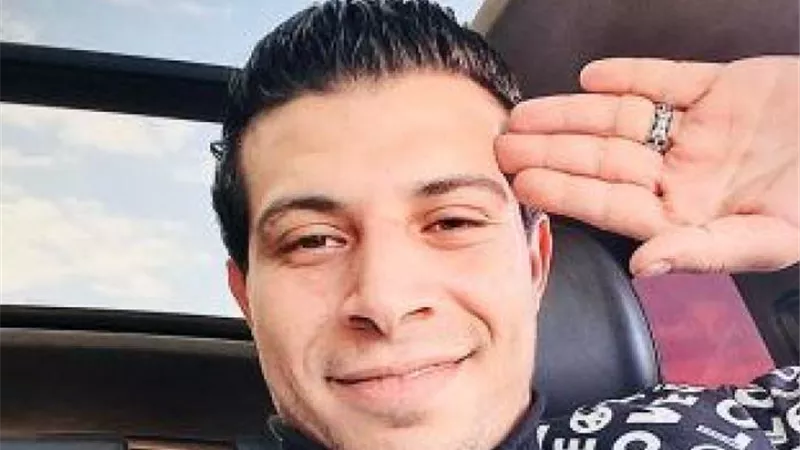 حقنا مش هنفرط فيه.. عدوية شعبان عبد الرحيم ينتهى من تسجيل 