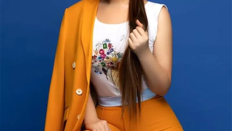 شاهد .. إطلالة أنيقة للفنانة شمس عبر انستجرام