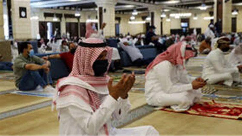 لاول مرة .. السعودية تقرر عدم إقامة صلاة عيد الاضحى بالساحات المكشوفة