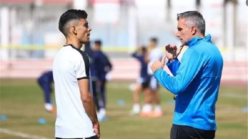 كارتيرون يتخذ قرارًا هامًا بشأن لاعبى الزمالك.. تعرف عليها