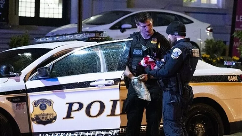مقتل شرطي أمريكي وإصابة آخر في حادث إطلاق نار بواشنطن