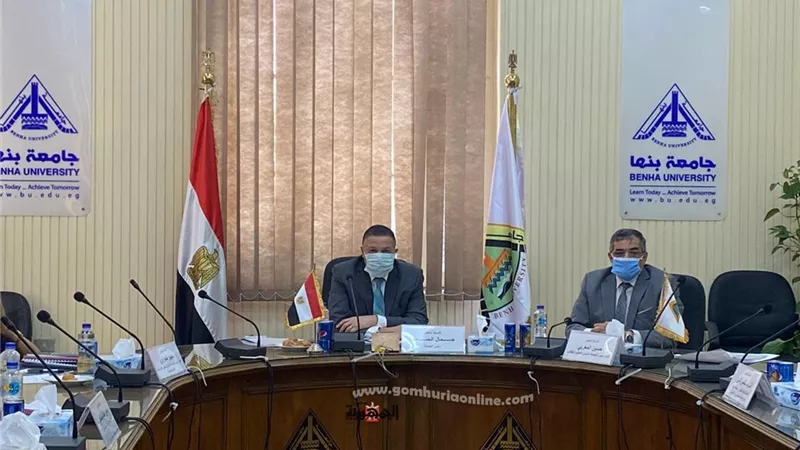 لجنة قيادات جامعة بنها تستقبل المتقدمين للوظائف القيادية
