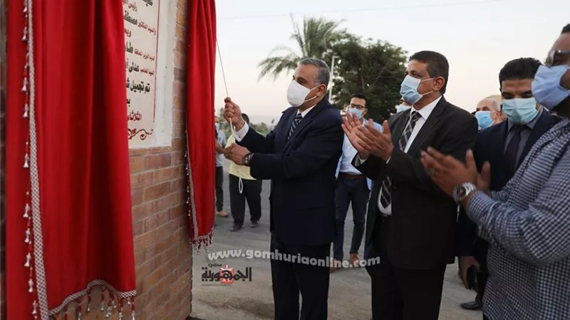 محافظ سوهاج يفتتح ويتفقد المشروعات الخدمية وأعمال التجميل بتكلفة تتجاوز 300 مليون جنيه..صور