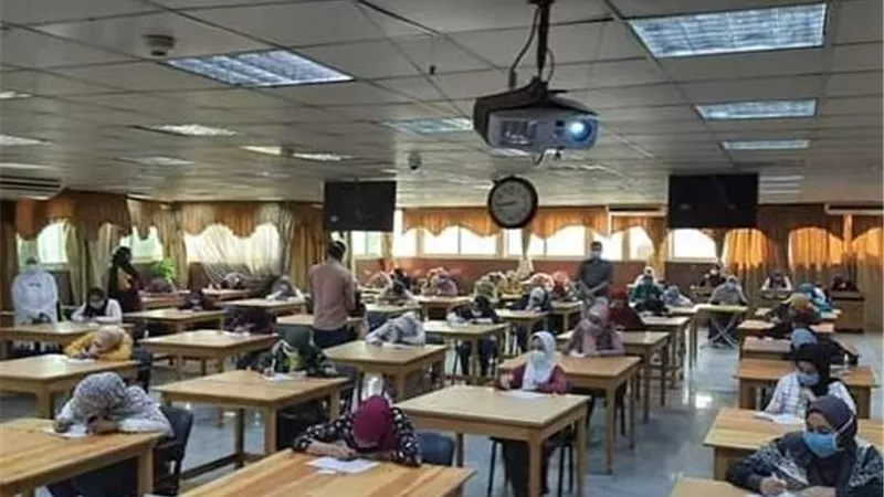 انتظام اختبارات القبول للمعهد الفنى للتمريض بالتأمين الصحي ببني سويف
