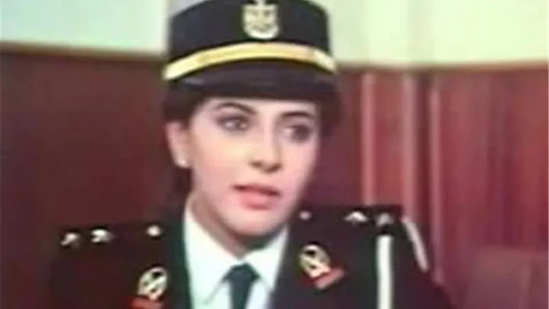 اللي مش هيكتبلي تعليق حلو مضطره أعمل فيه محضر.. هالة صدقى تهاجم جمهورها