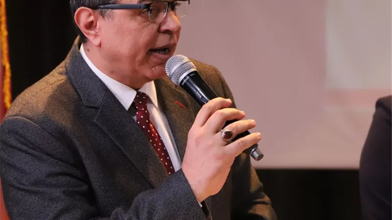 تعيين 9 شباب .. وصرف 25 ألف جنيه للعمالة غير المنتظمة بالوادي الجديد