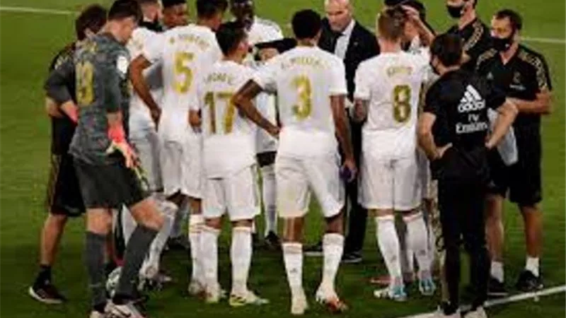 برشلونة يكشف سبب فشل عودة نجم الفريق.. وانتقاله إلى ريال مدريد