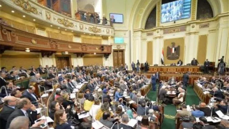 بالقانون الجديد.. 40 جنيهًا حدًا أقصى لرسوم النظافة فى الوحدات السكنية