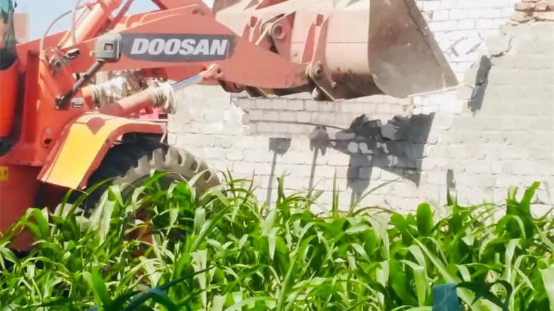 تنفيذ 34 قرار إزالة بكفرالشيخ