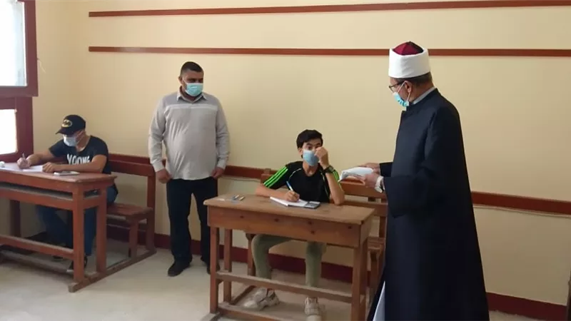 وكيل الأزهر يتفقد «كنترول» الشهادة الثانوية الأزهرية ويؤكد: الدقة والشفافية هي الأساس و لن نسمح بظلم طالب
