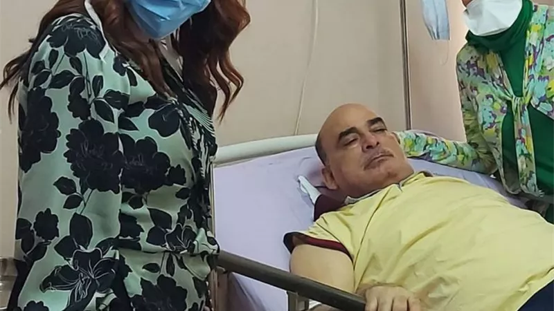شاعر سعودى شهير يجري عملية جراحية للمرة الثانية