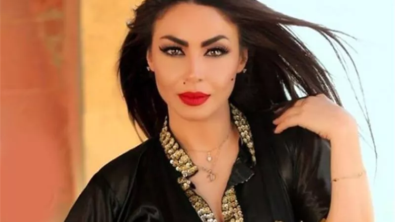 احدث ظهور لـ دوللي شاهين برفقة ابنتها.. شاهد