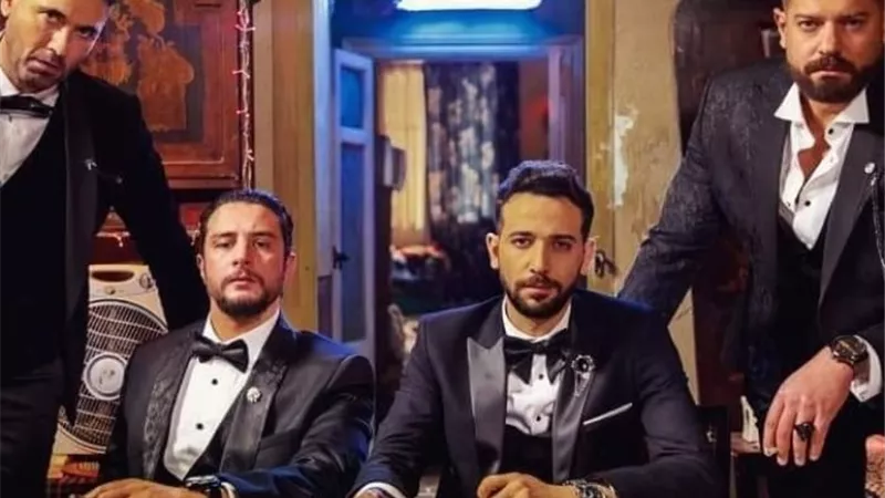 مفاجأة.. مؤلف 