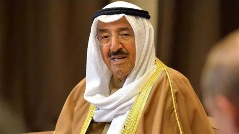 الرئيس العراقي يطمئن على صحة أمير الكويت بعد نقله للمستشفى
