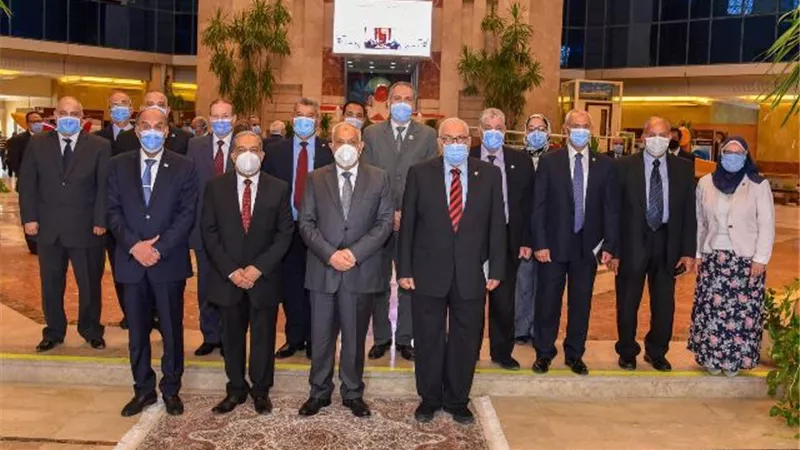 رئيس الهيئة العربية للتصنيع يستقبل وزير الدولة للإنتاج الحربي الجديد