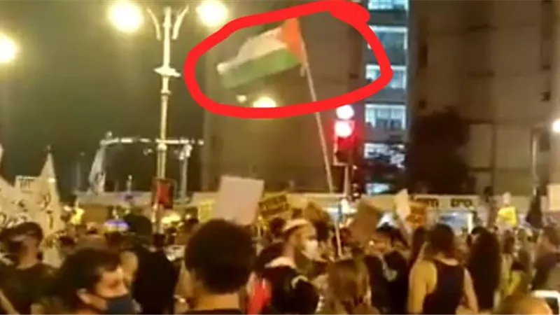اول تعليق من نتنياهو على ظهور علم فلسطين أمام منزله