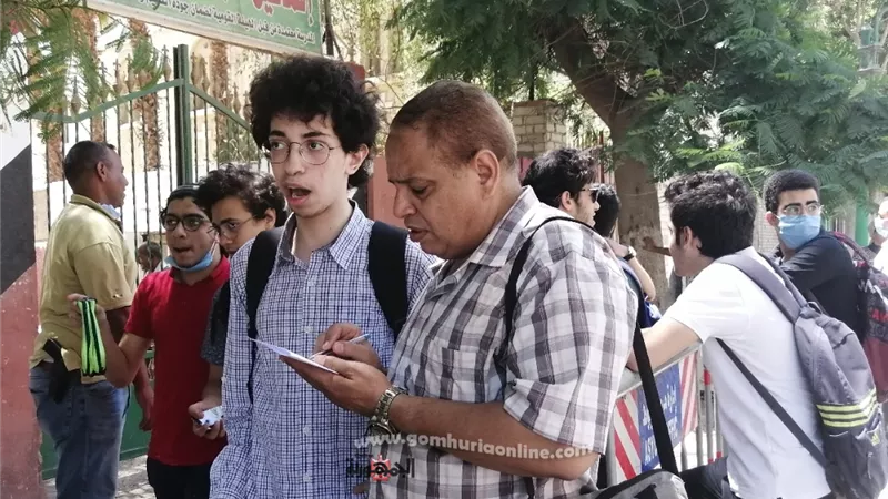 طلاب اسيوط يشكون من التفاضل والتكامل