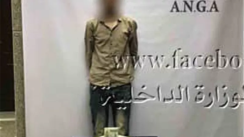 ضبط احد العناصر الاجرامية وبحوذتة كمية من مخدر الترامادول بالعاشر من رمضان