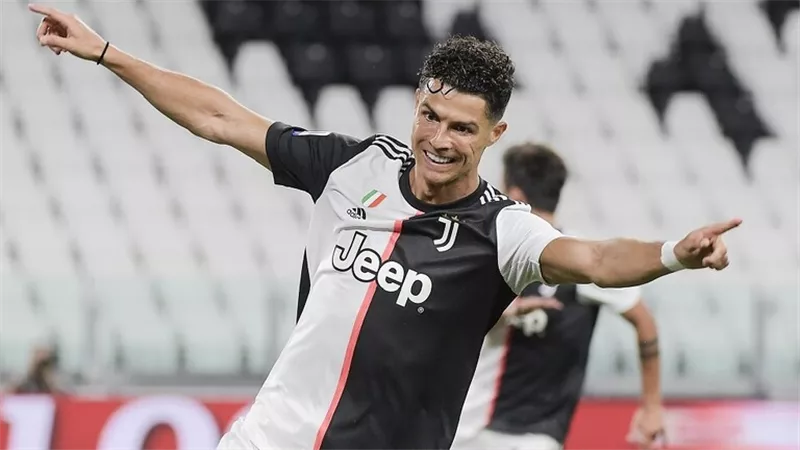 ترتيب هدافي الدوري الإيطالي بعد ثنائية رونالدو في شباك لاتسيو