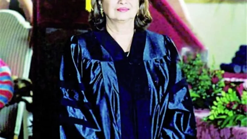 جامعة مصر للعلوم والتكنولوجيا تحتفى بمسيرة رائدة التعليم سعاد كفافى بفيلم تسجيلى