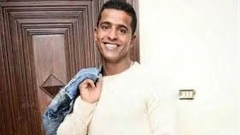 تشييع جثمان الشهيد كمال حسين بمسقط رأسه فى كفرالزيات