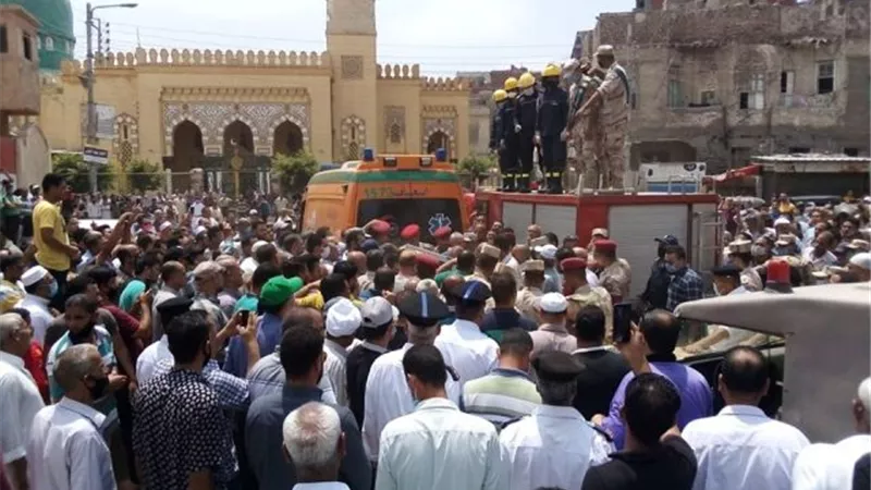 جنازة عسكرية وشعبية لشهيد المنزلة ببئر العبد