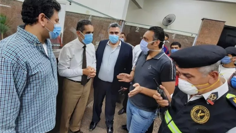 غلق نفق كوبري قحافة مؤقتًا وتحصيل رسوم الشوارد الخشبية أمام محلات الجزارة