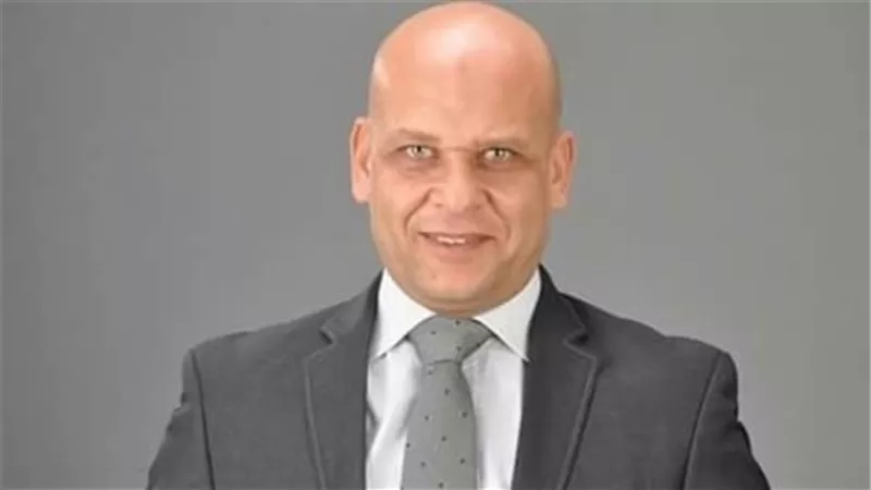 برلمانى: السيسى انتصر للدستور بارسال جنود خارج الحدود