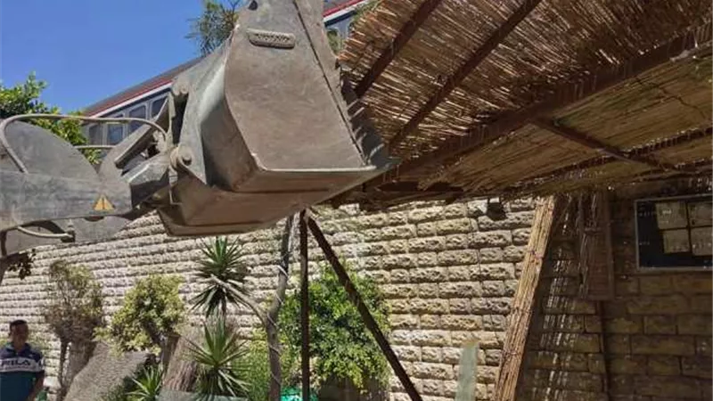 عودة الانضباط لشوارع حى وسط الأسكندرية