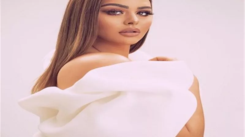 هنادى مهنى تبهر متابعيها بإطلالة جذابة